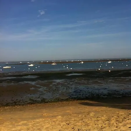 Maisonnette A 3 Min De La Plage 2 Velos Pretes Apartamento Arcachón
